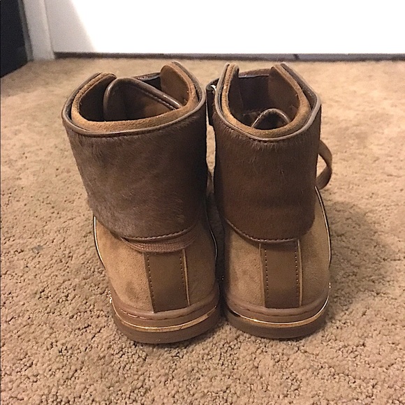 🌸SALE🌸 Michael Kors Brown High Top Sneakers - Picture 4 of 4
